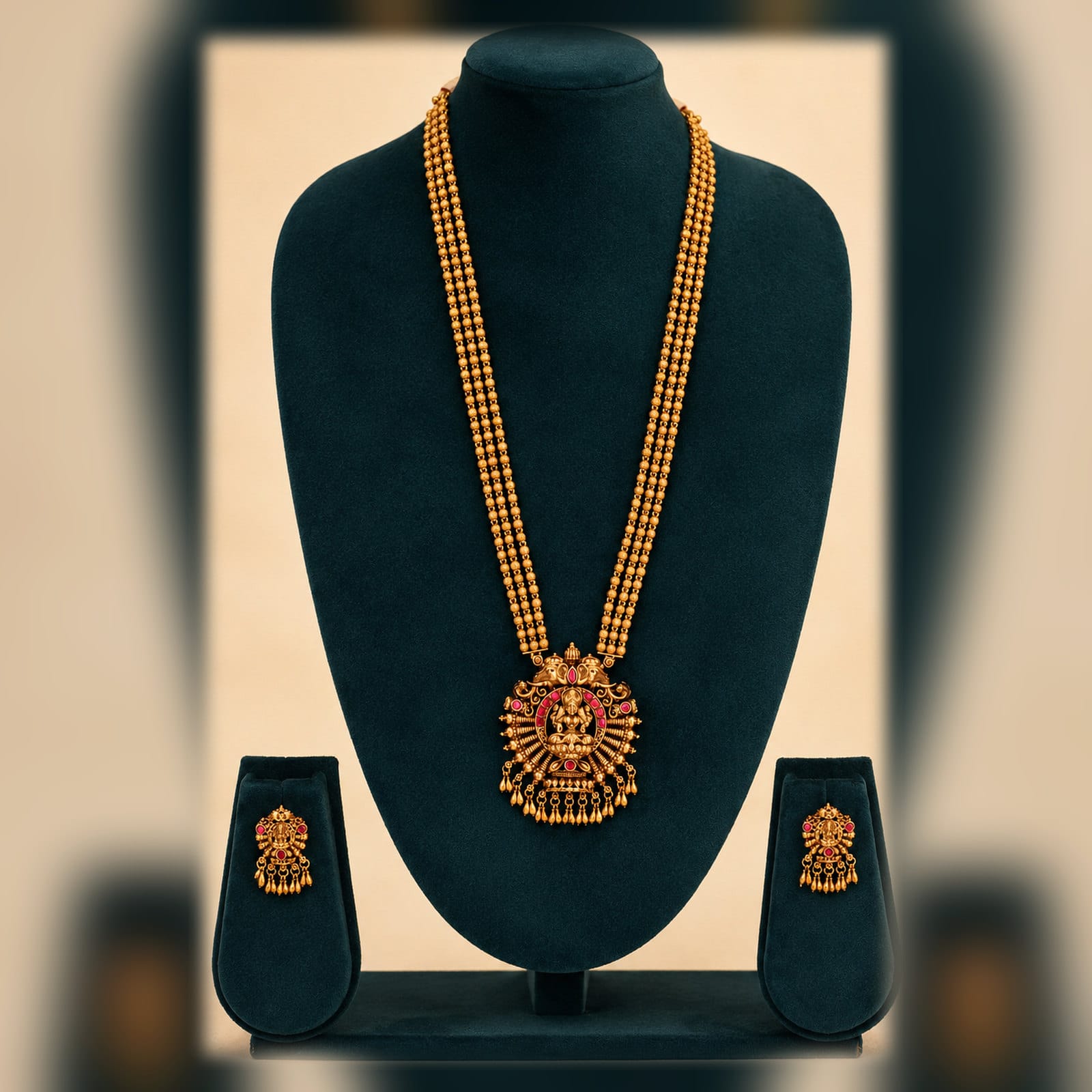 Premium - Long Chain Gold Pendant