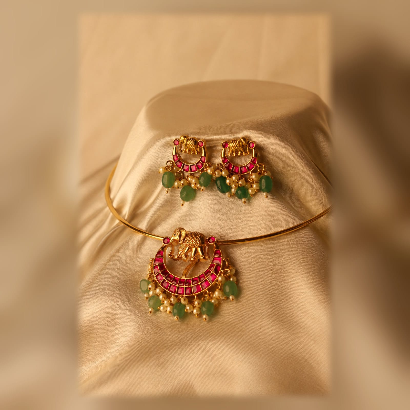 Jadau Kundan Pendant And Earring